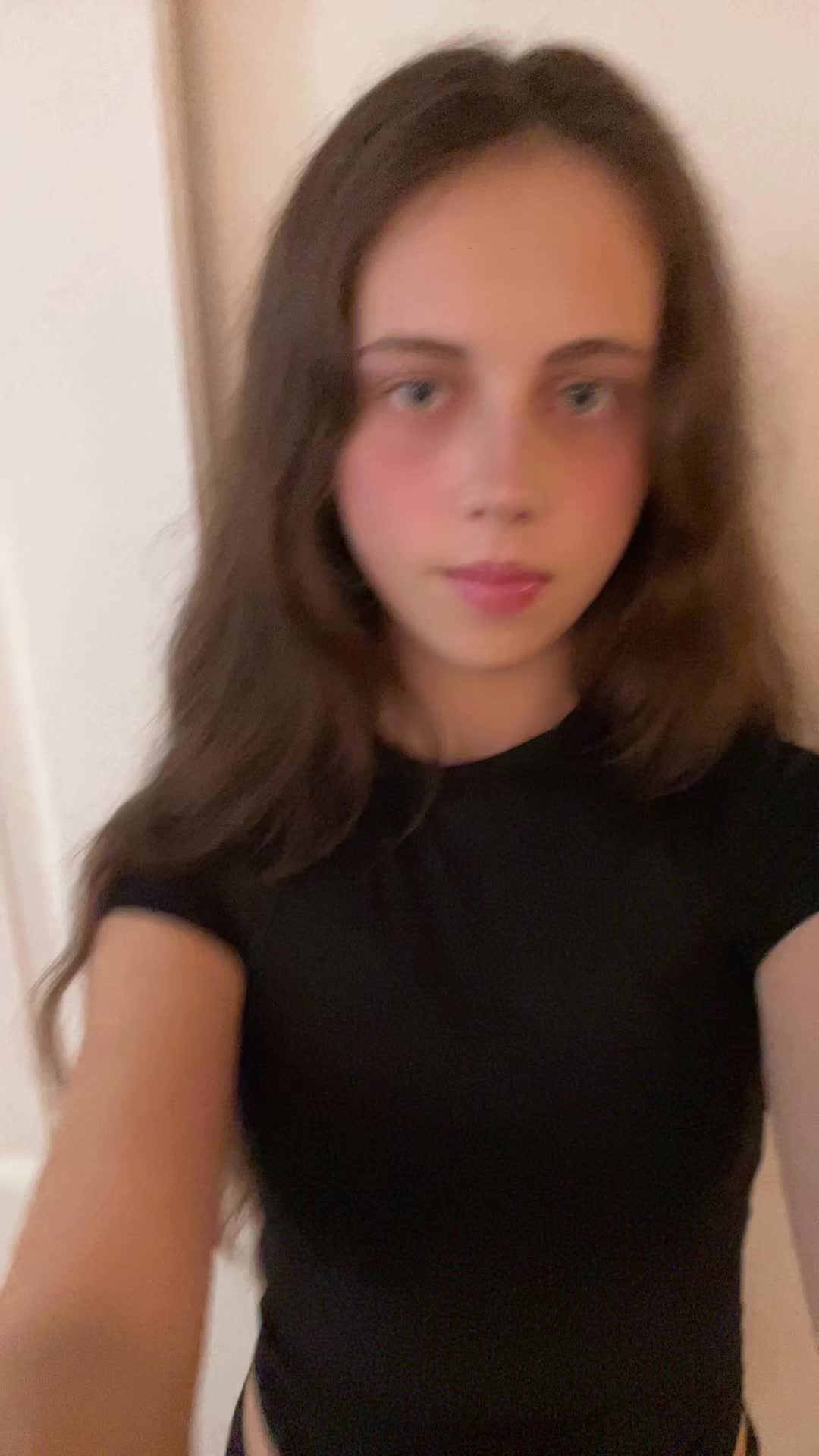 @𝓲𝓼𝓵𝓪 ꨄ🪽