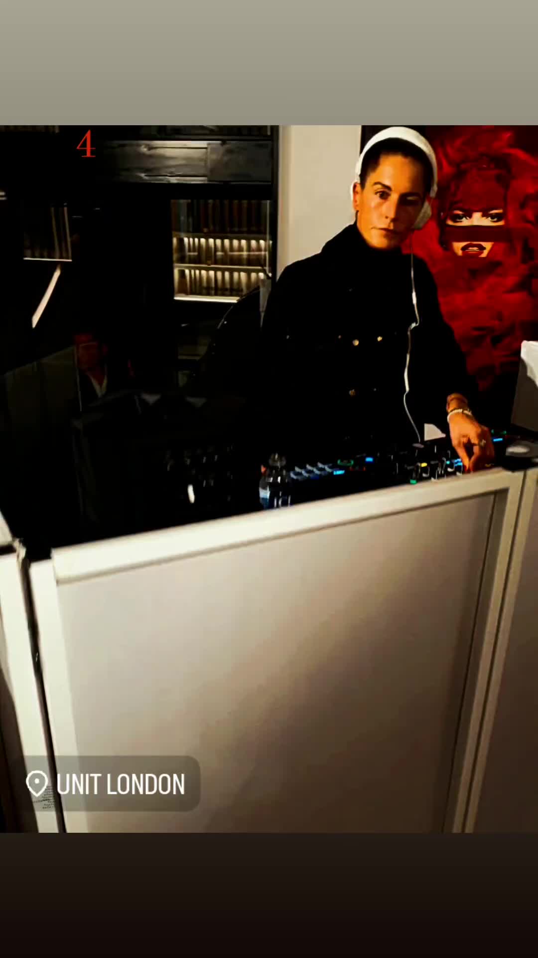 @Escape to london artistry