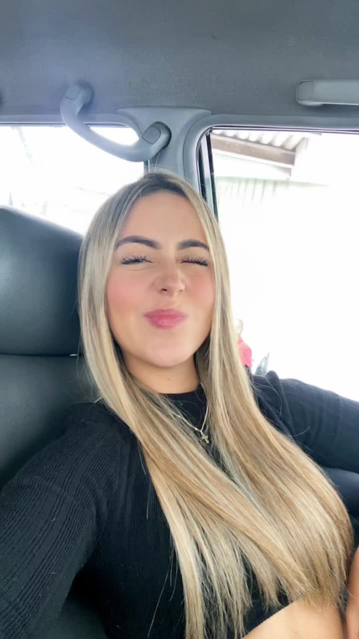 @Laura valencia