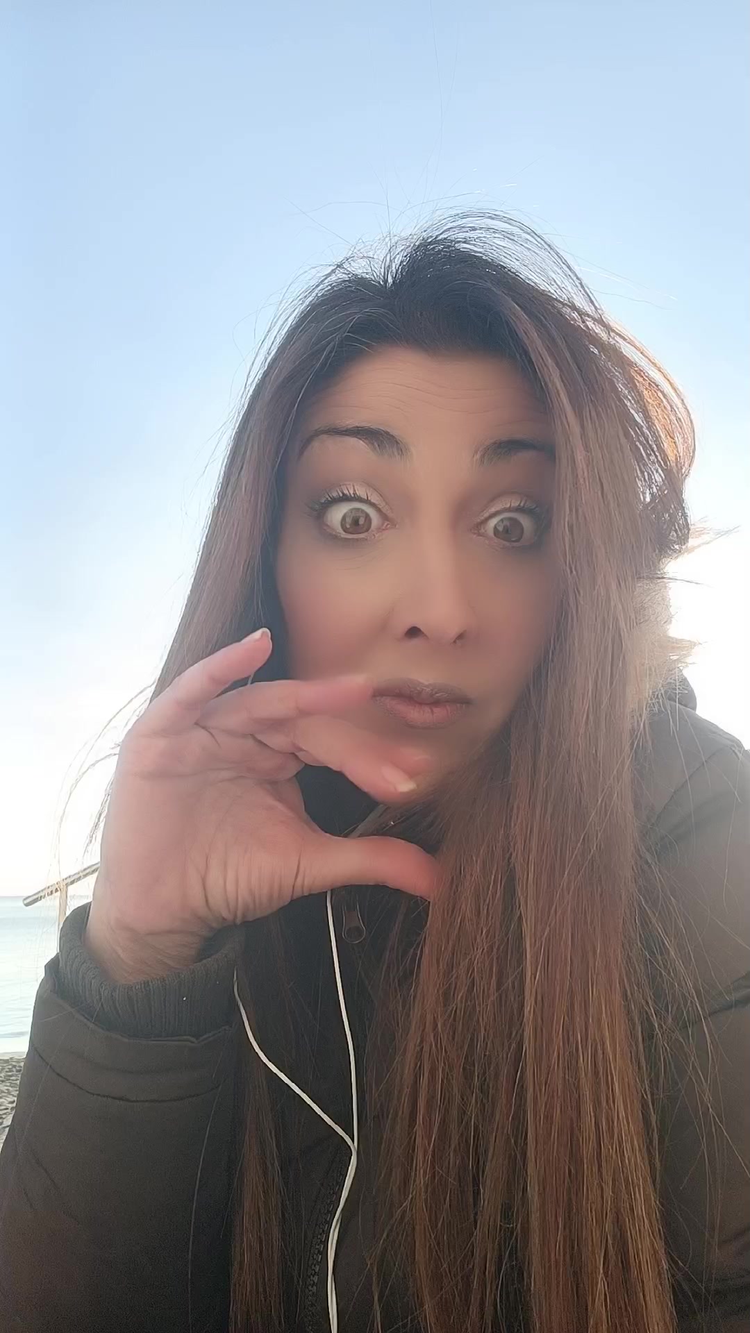 @Ela
