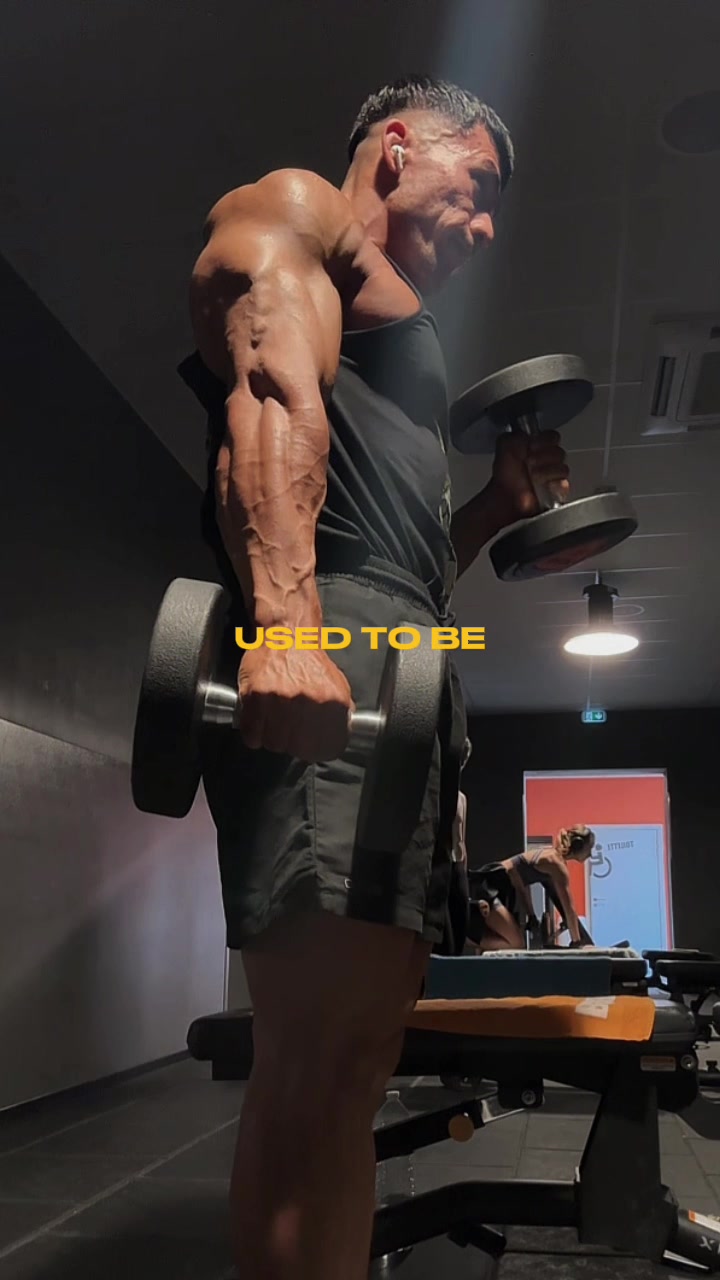 @Ali Khan IFBB PRO