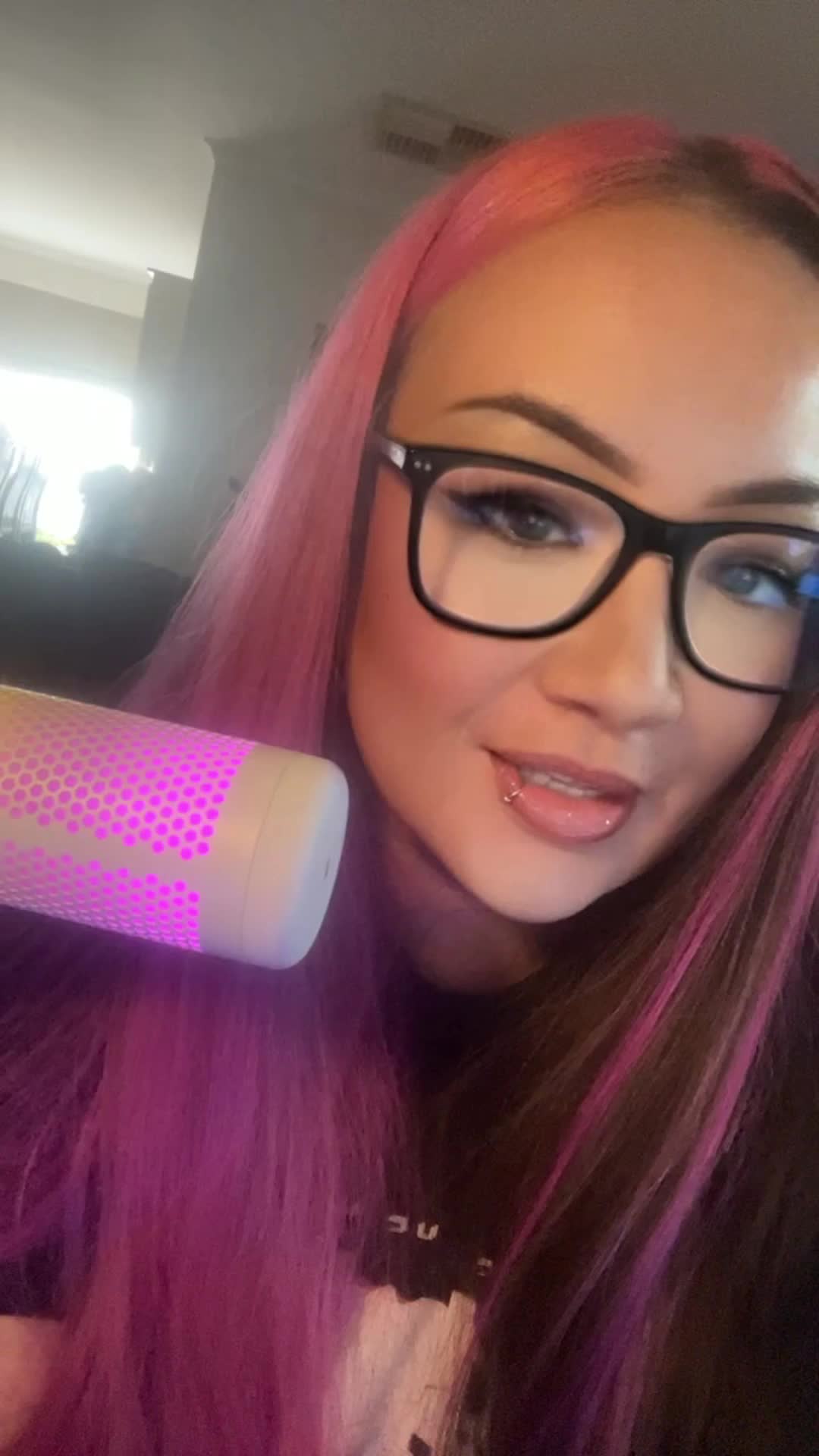 @Nyx | Twitch Streamer