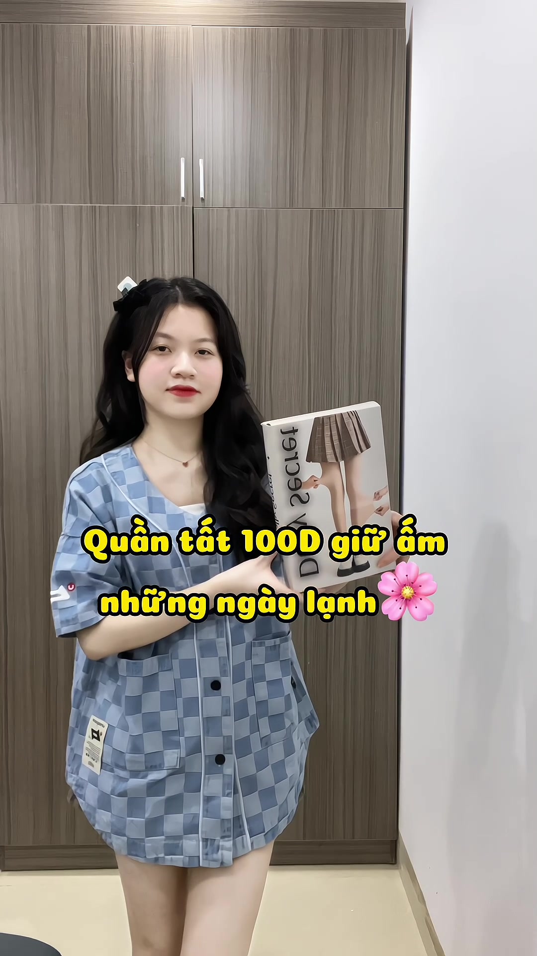 @Hằng t&uacute;n 👻