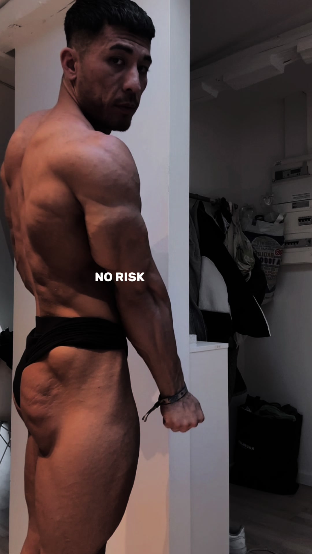 @Ali Khan IFBB PRO