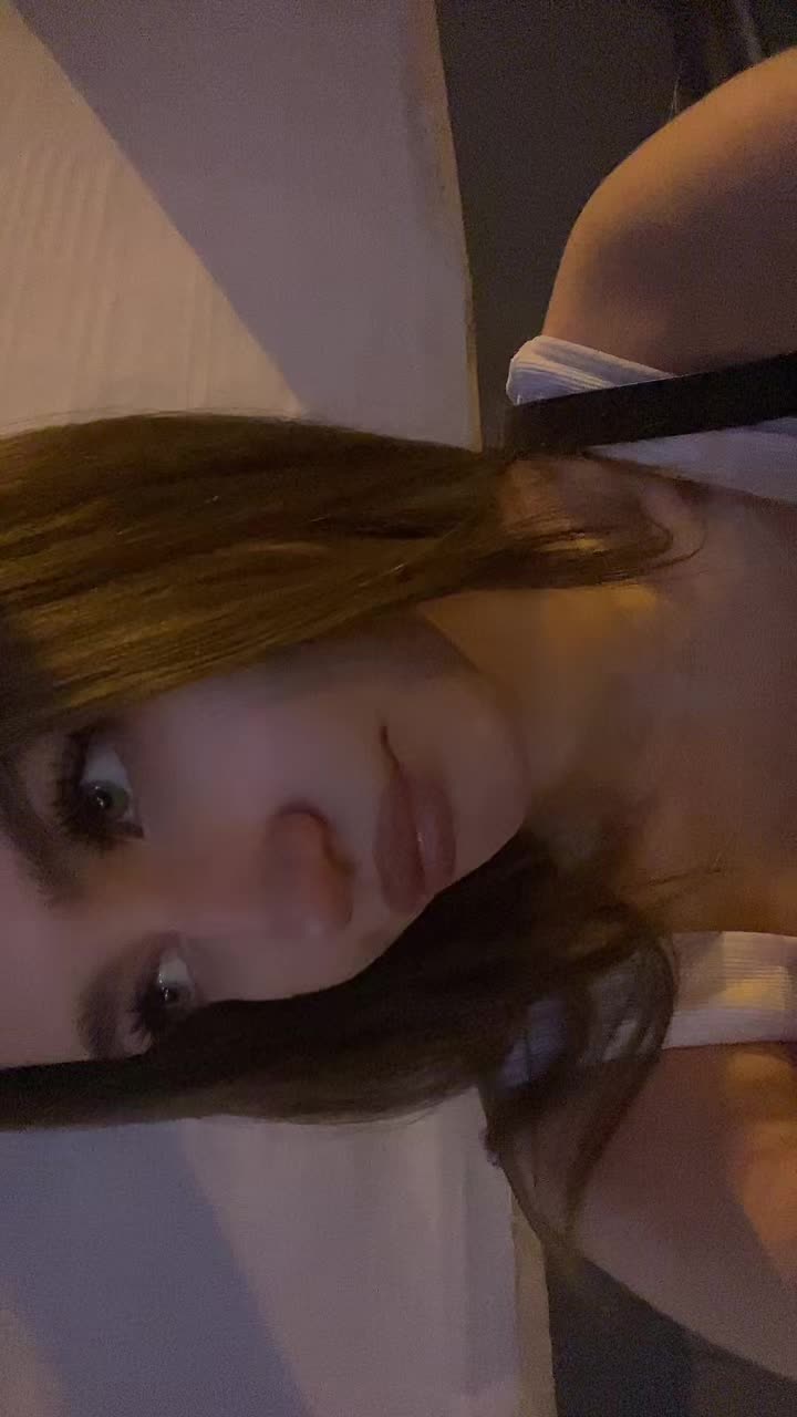@glosslips