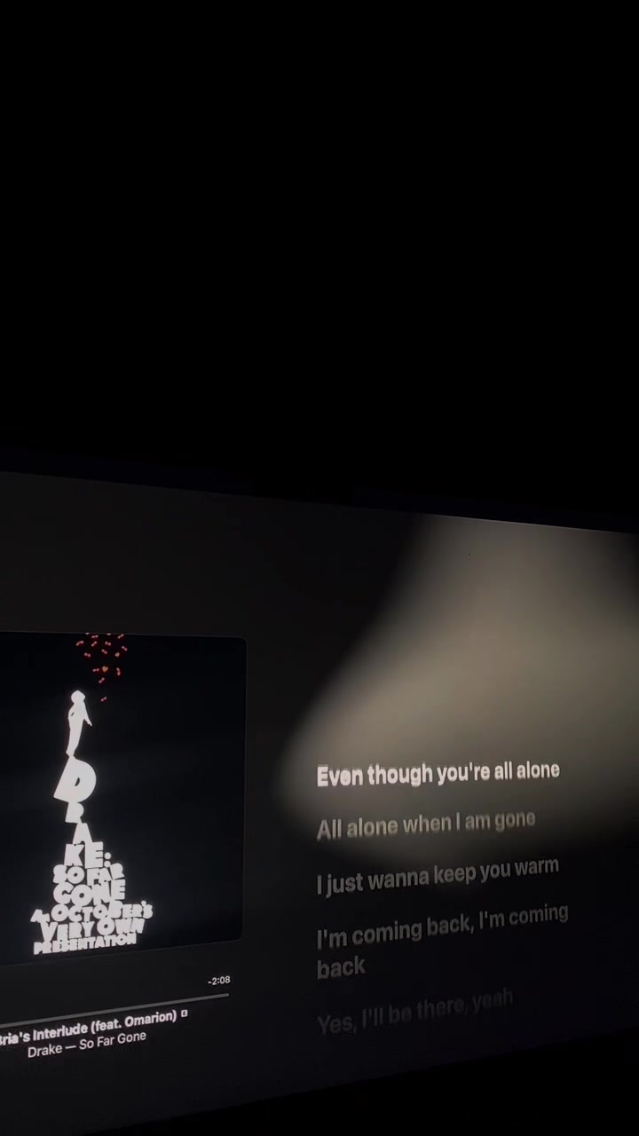 @🎧