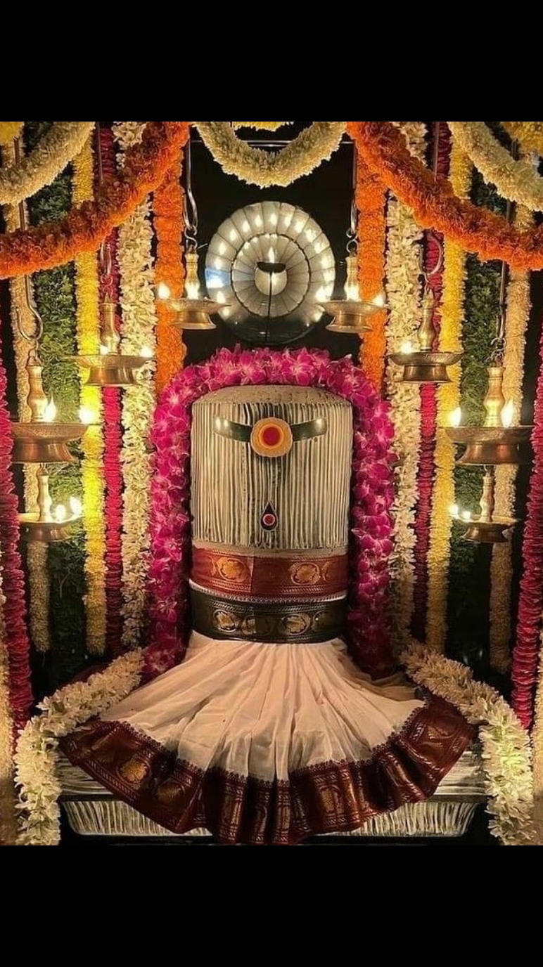 @(っ◔◡◔)っ &hearts; Sureshkumar &hearts;