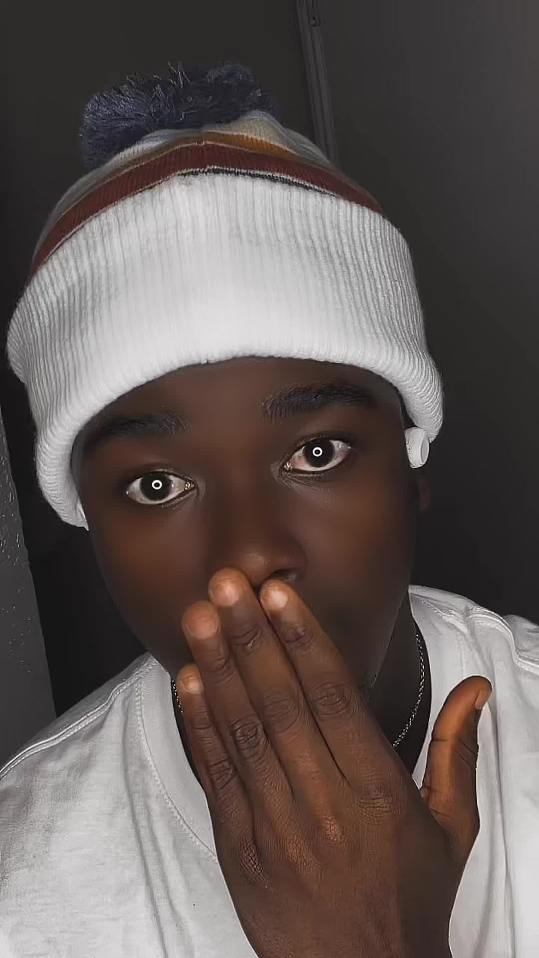 @Sm&iuml;l&euml;s L&euml;g&ecirc;&ntilde;d