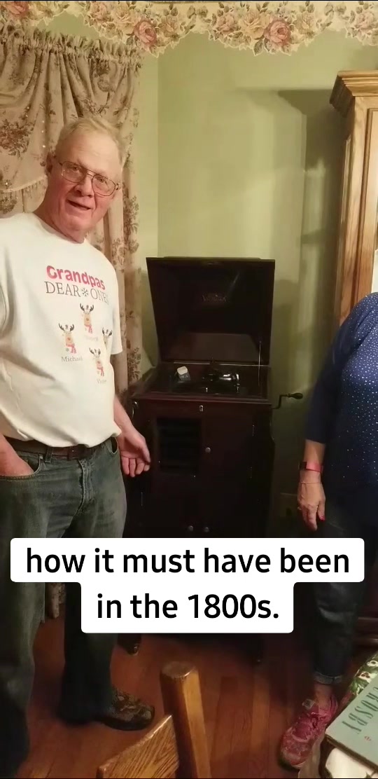 @kstroot