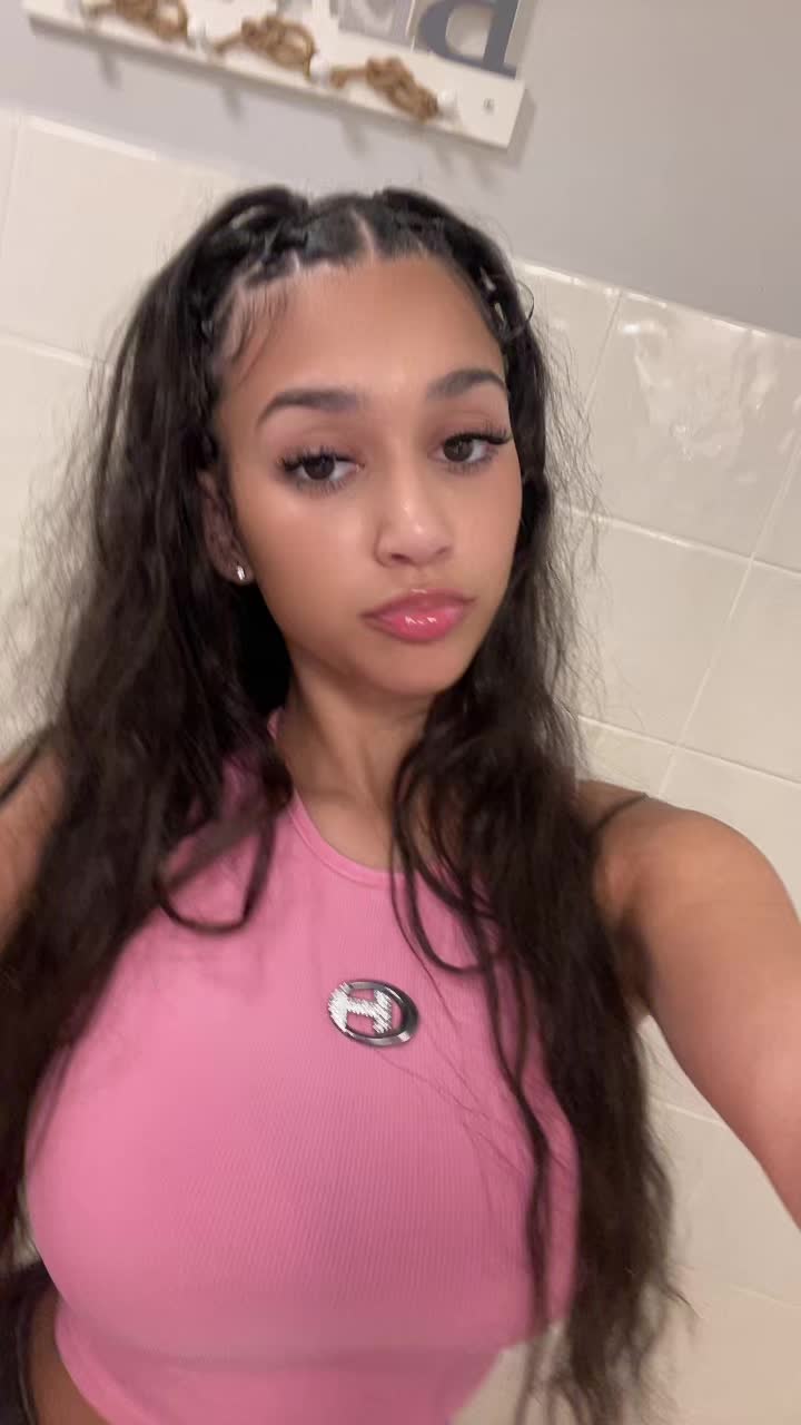@Nyra ♡
