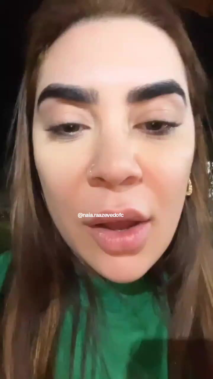 @Fc Naiara Azevedo