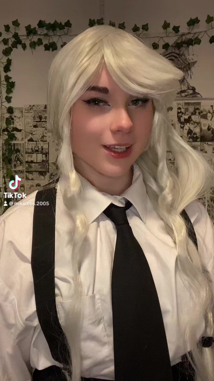 @ᗰIKᑌ¸¸.•*¨*•♫♪