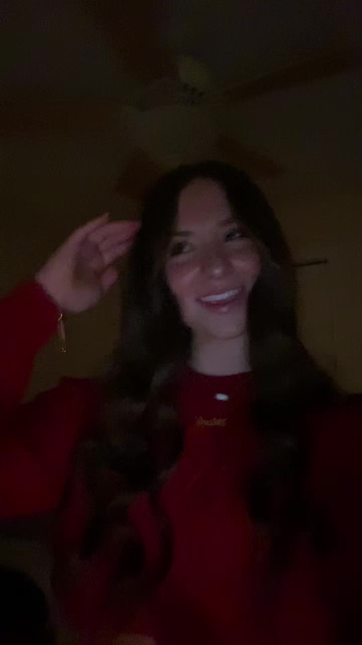 @_nicolenoelle
