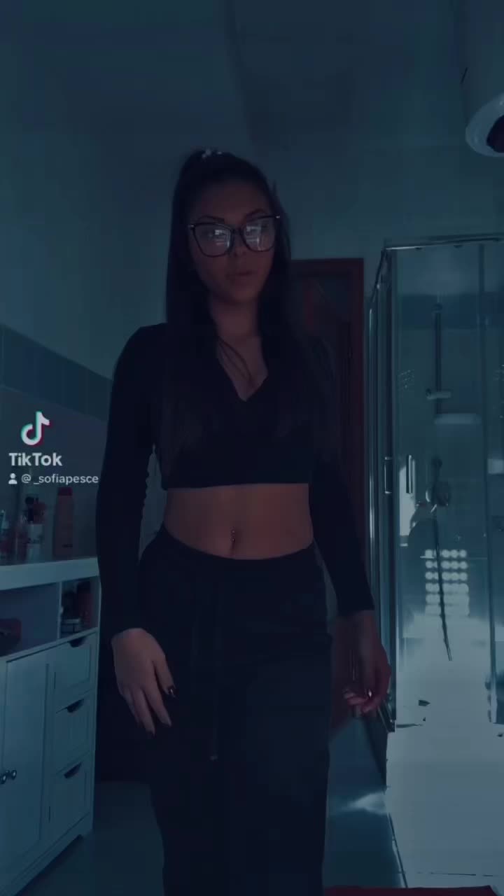 @𝘀𝗼𝗳𝗶𝗮