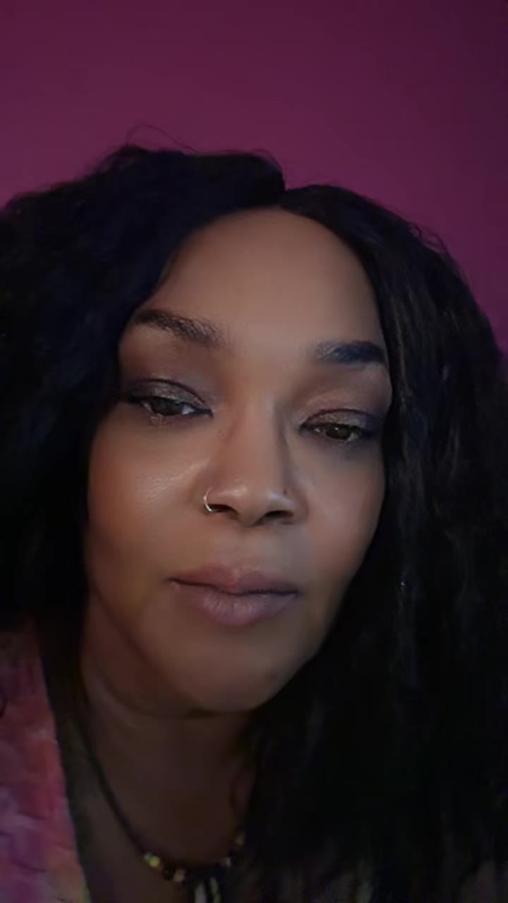 @Glow The MUA