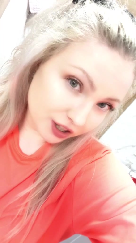 @Monika Mikoo💋