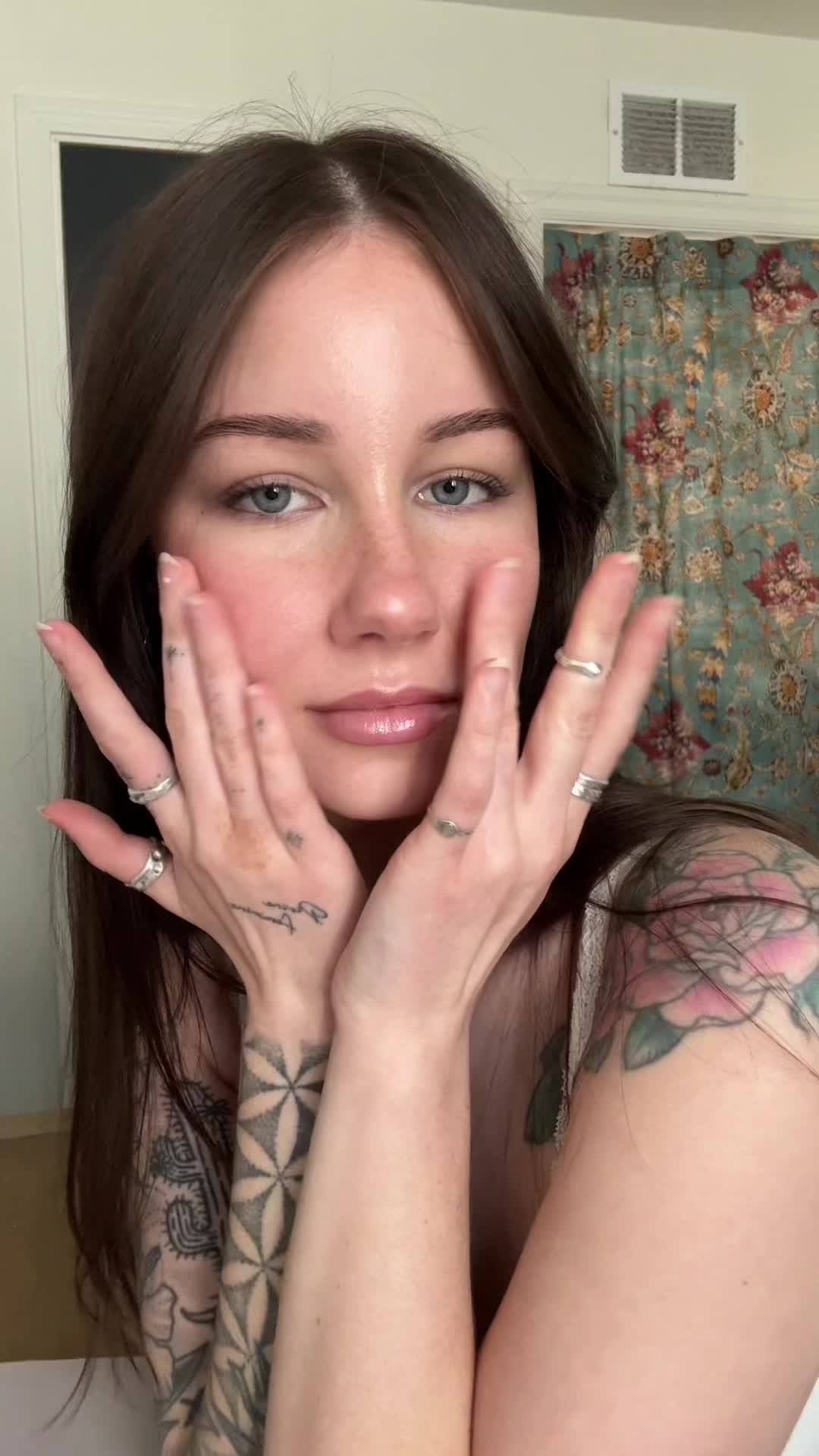 @Haylee