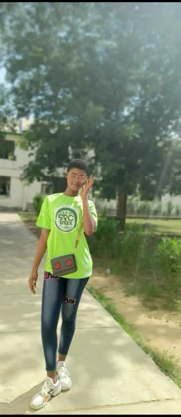 @H&Ugrave;MBL&Egrave; Q&Ugrave;&Igrave;NN🥰