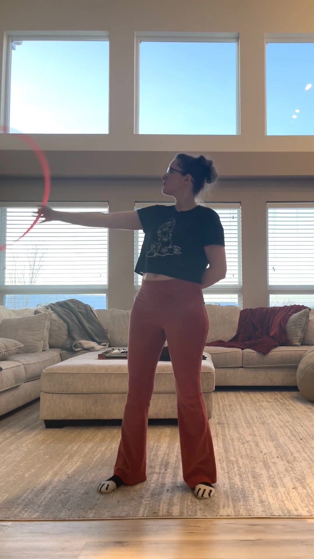 @misshoopsalot