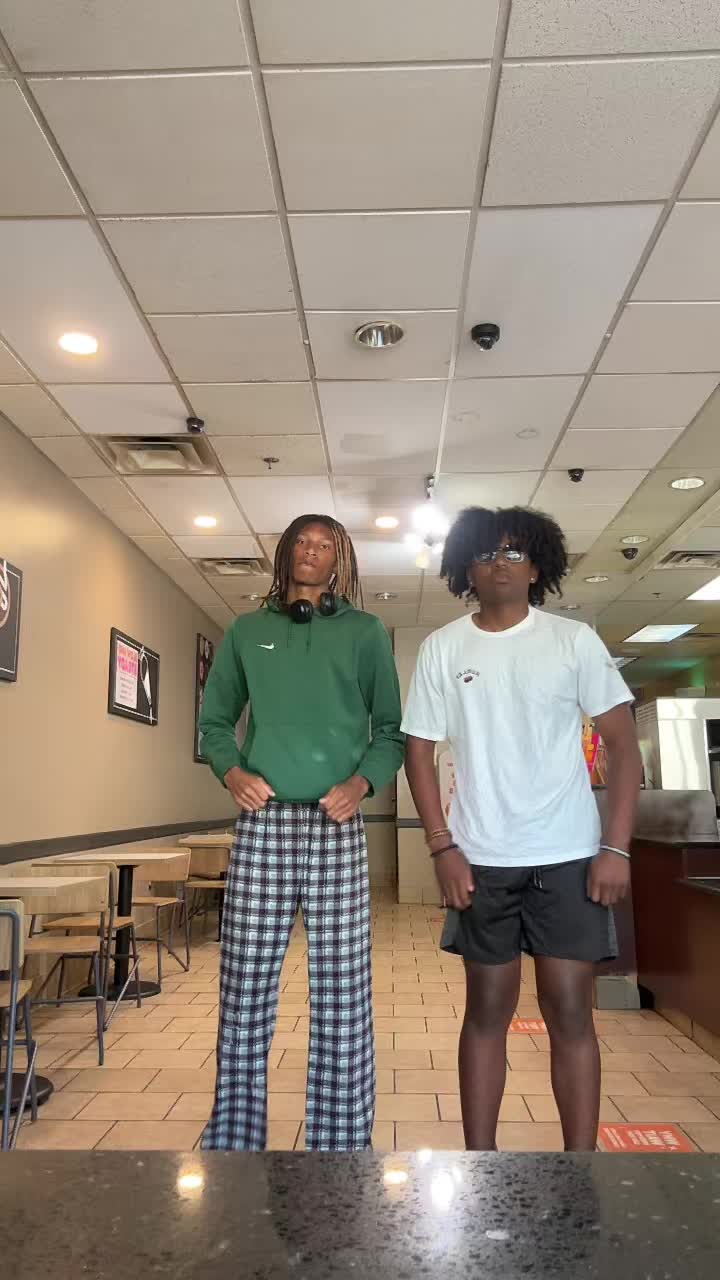 @Tris👨🏿🦰