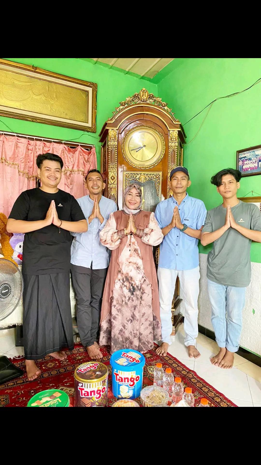@Bunda Naura