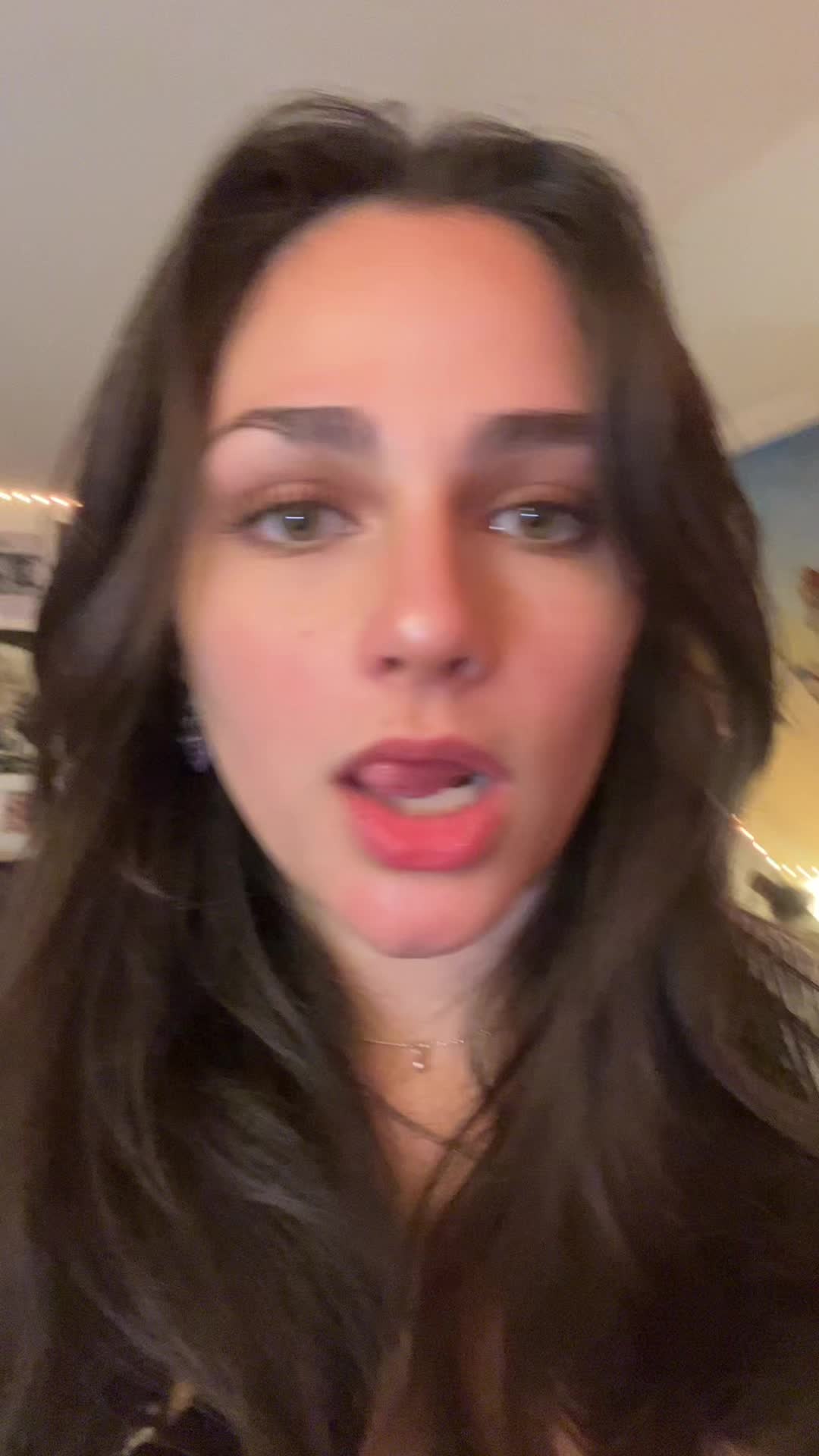 @leela