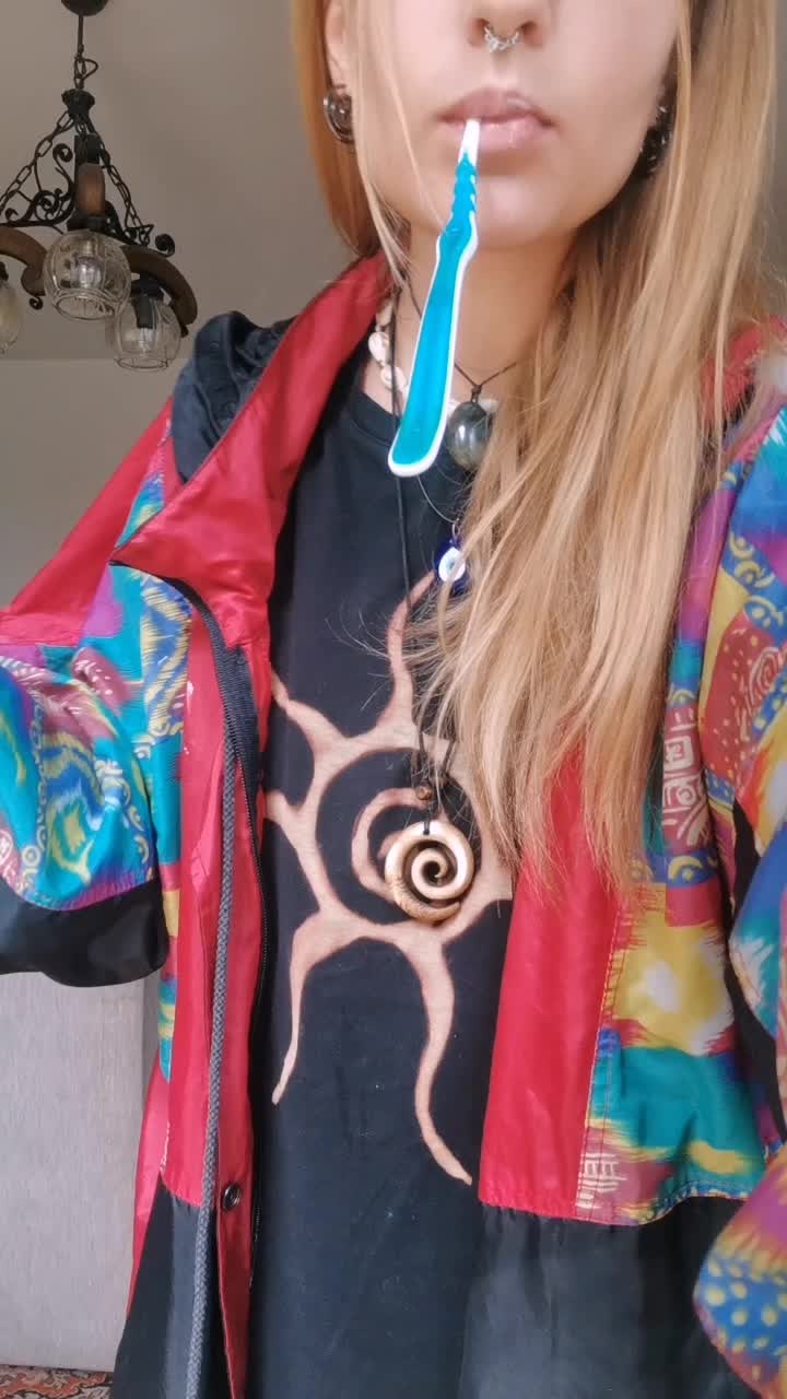 @eniko