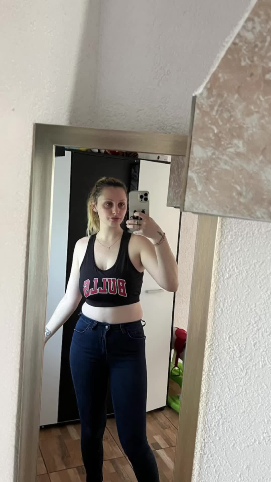 @Ilie Elena