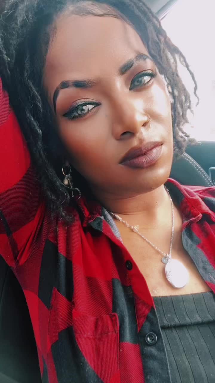 @GudGrlSirenHQ