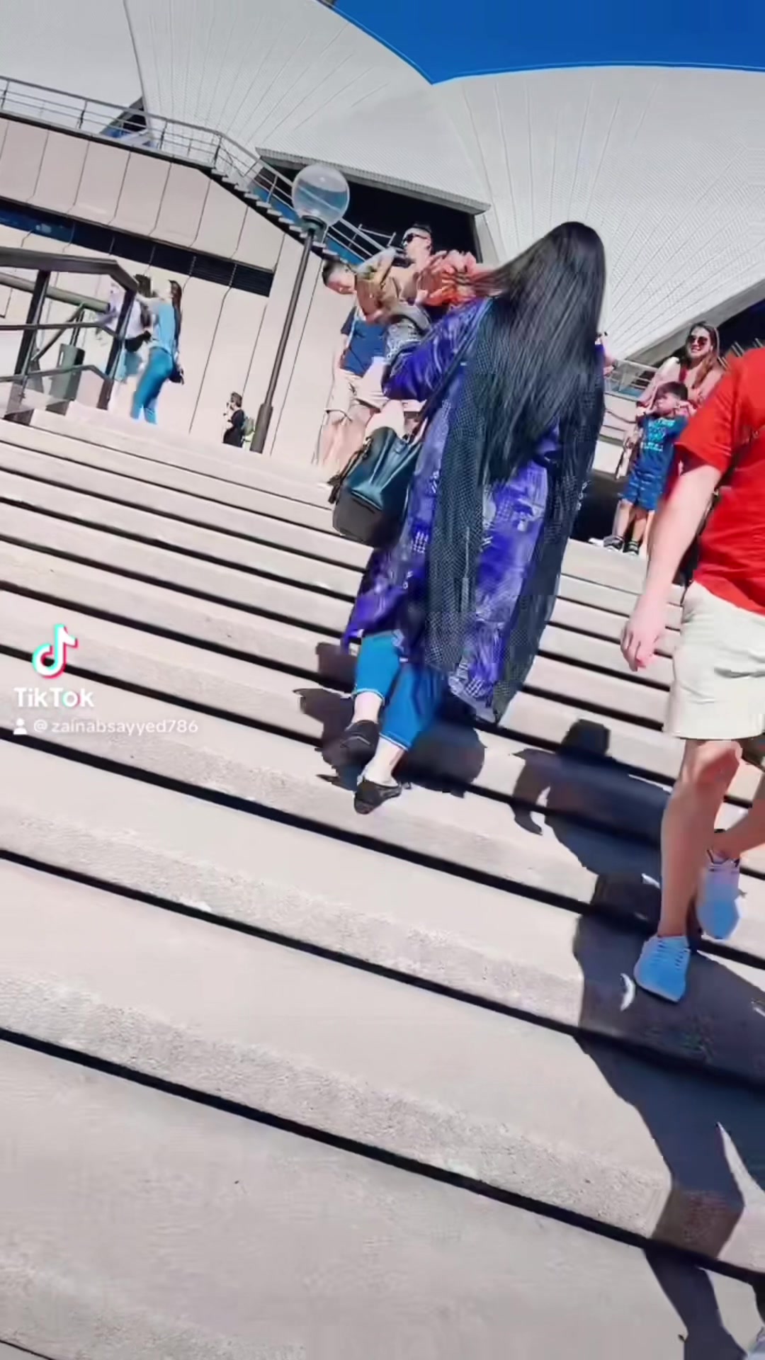 @Zainab Sayyed🇦🇺🦘