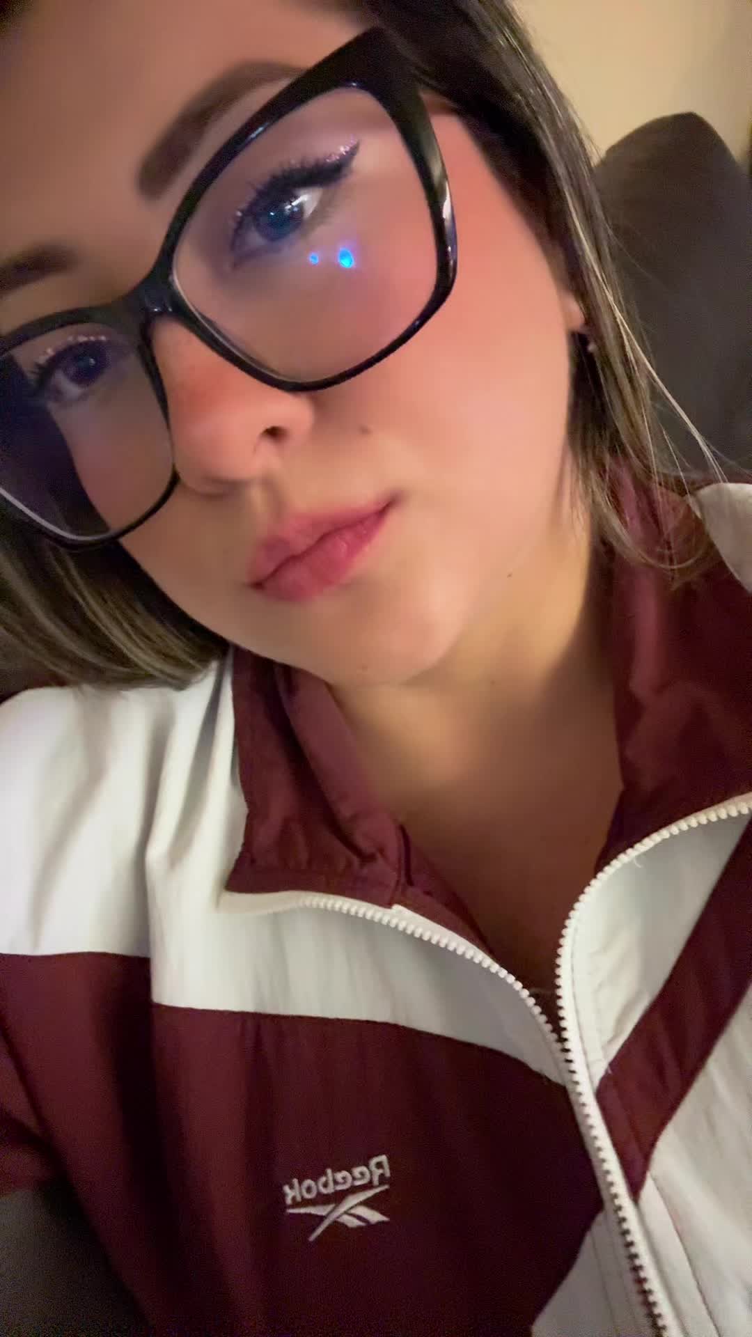 @𝓜𝓲𝓵𝓲 | 𝓖𝓲𝓻𝓵 𝓜𝓸𝓶 🎀