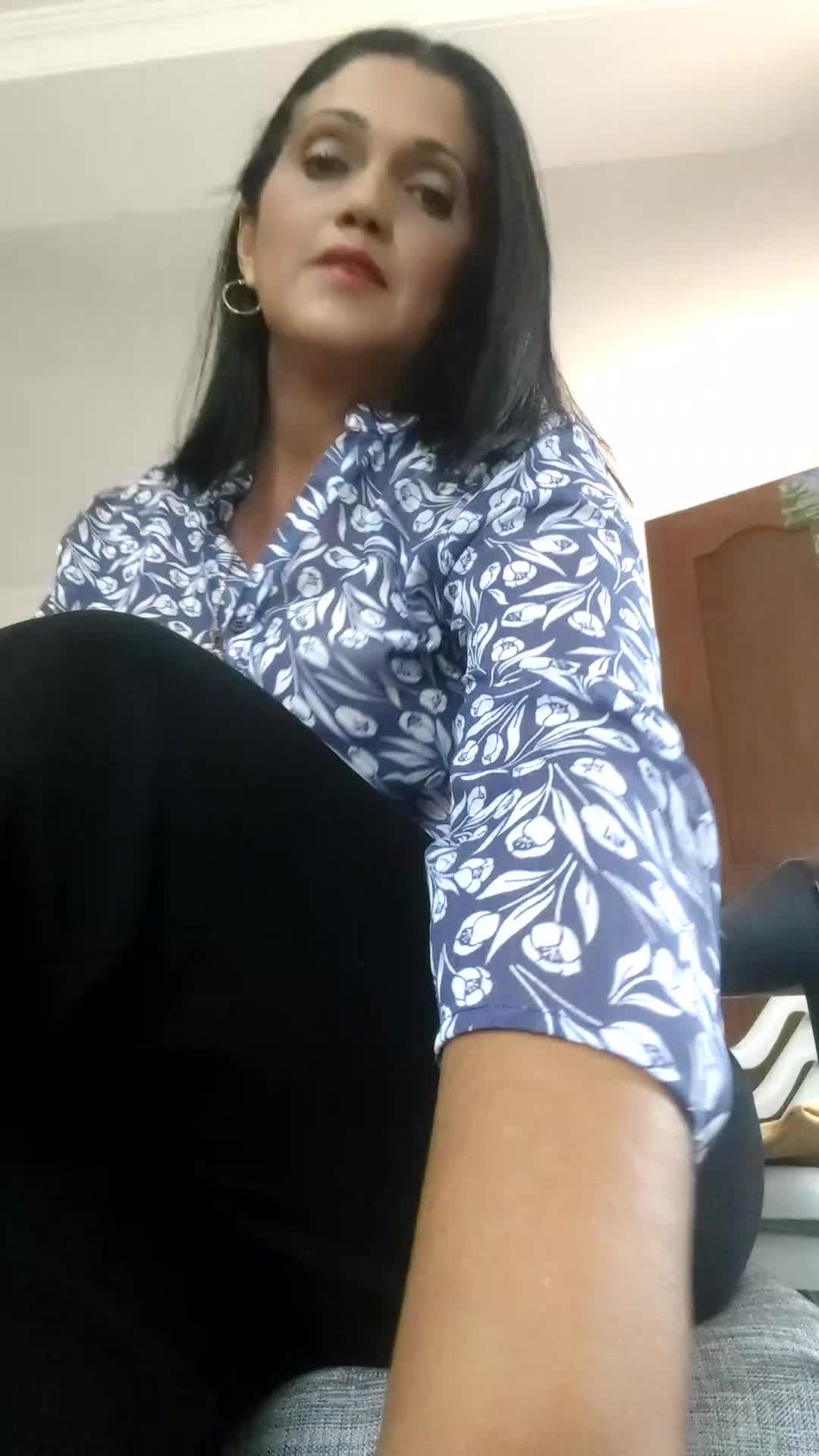 @LuzMovilla