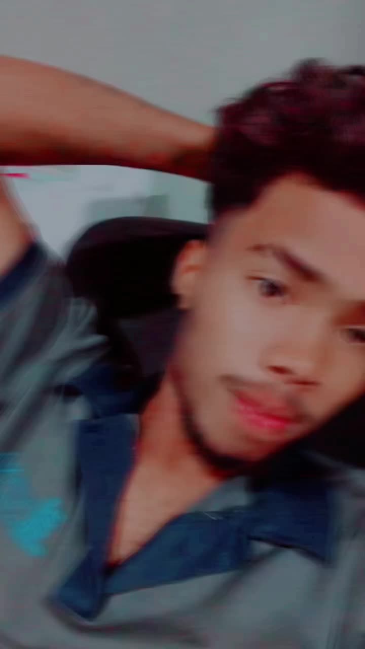 @𝗜𝘁𝘇_𝗠𝗲_𝗡𝗶𝗹𝗼 🕊️🫐