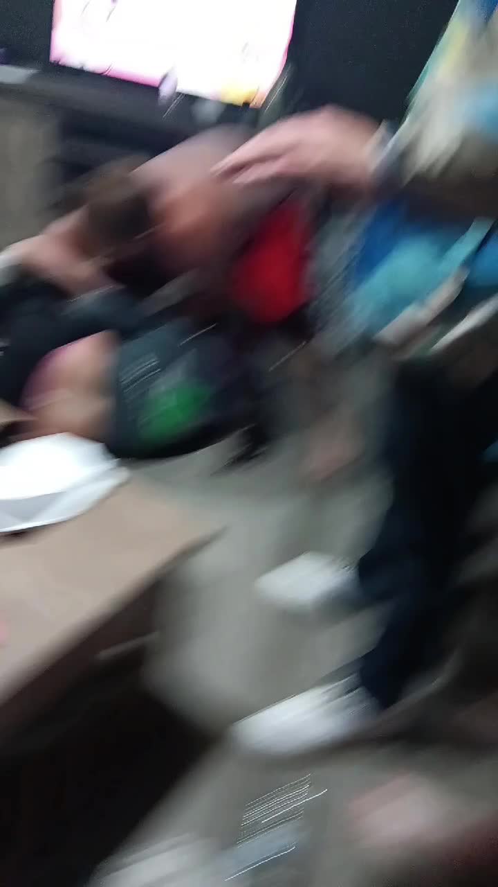 @SebreezyXD