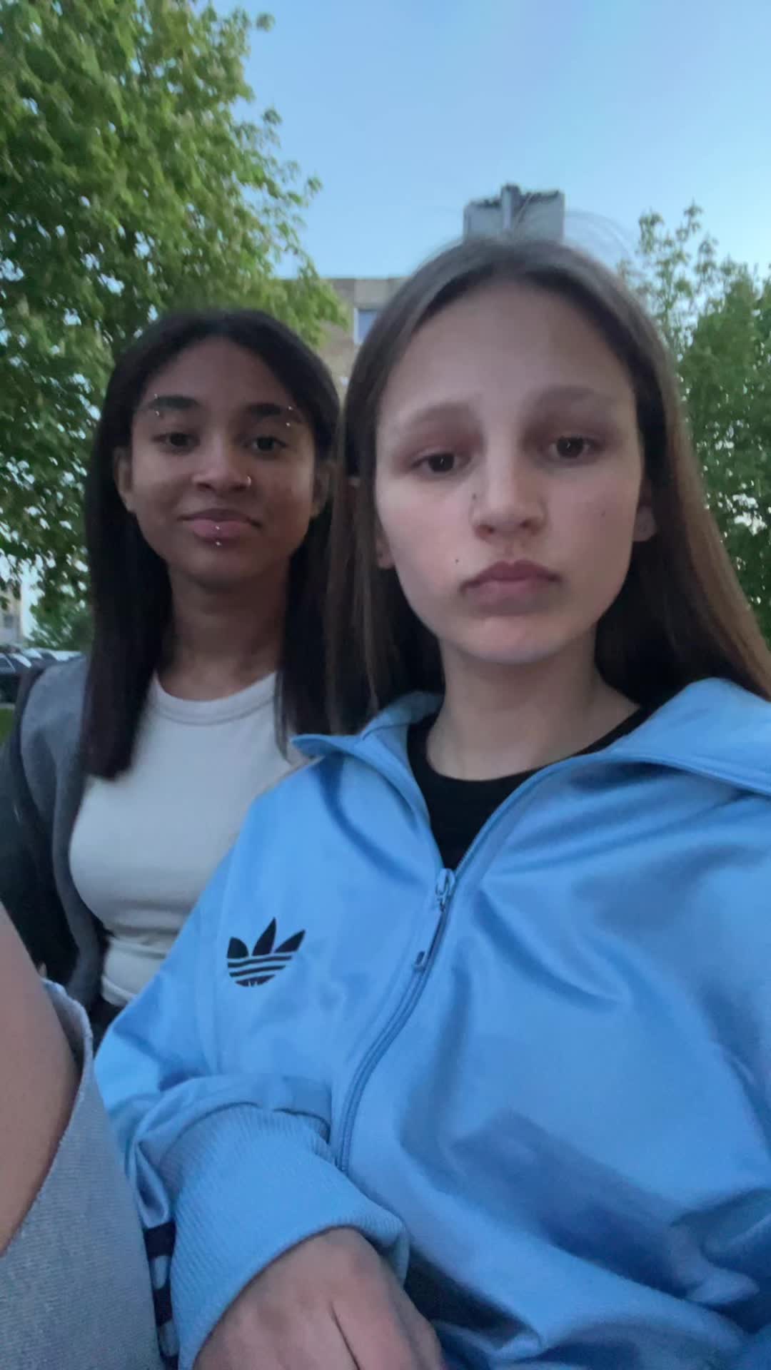 @adri_xxw0