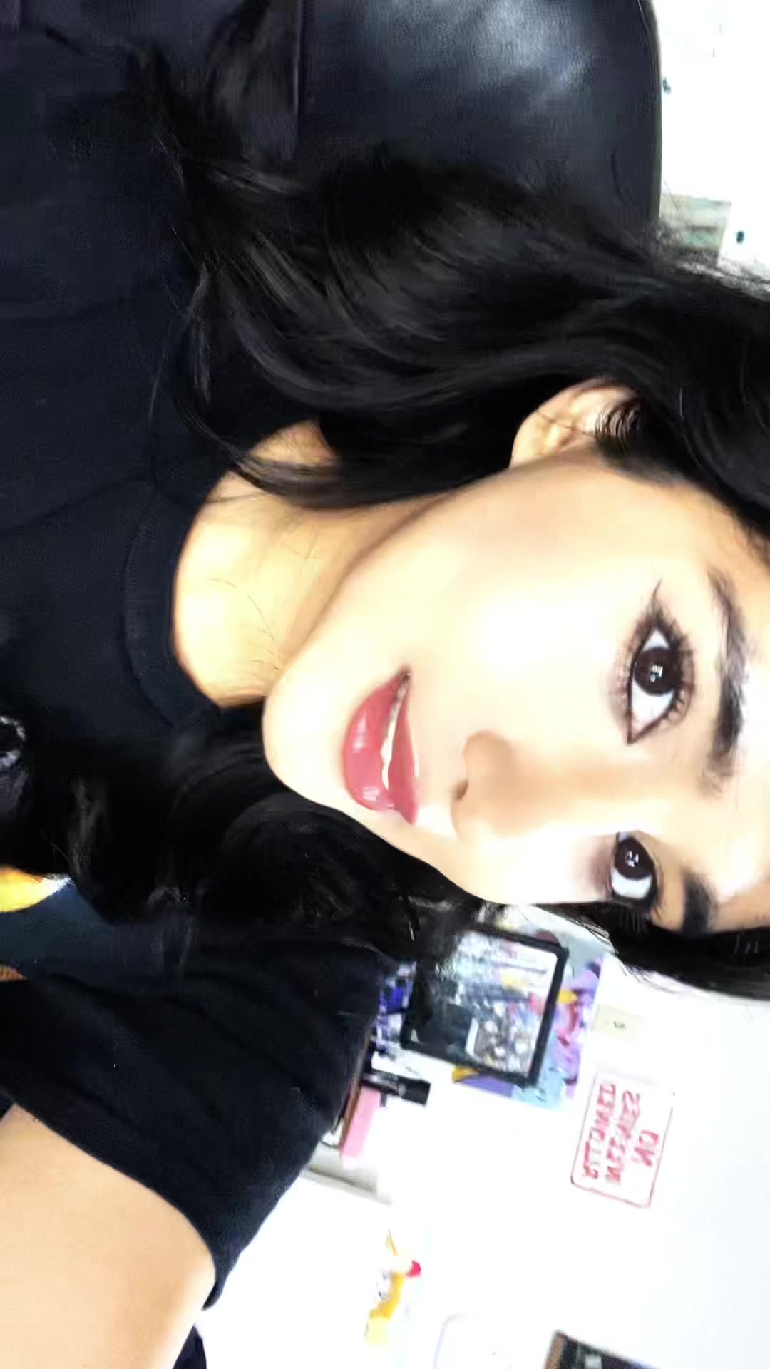 @hina
