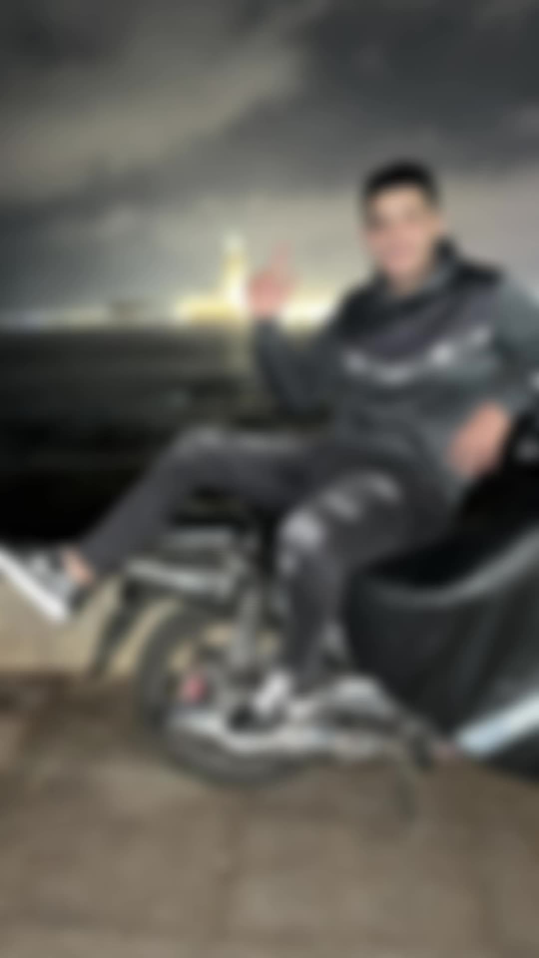 @Ali Diraa