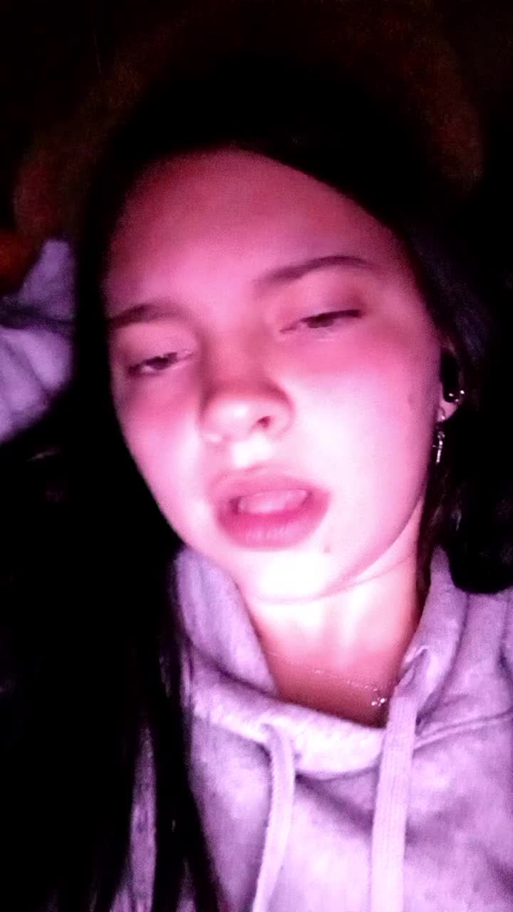 @nad1ne18
