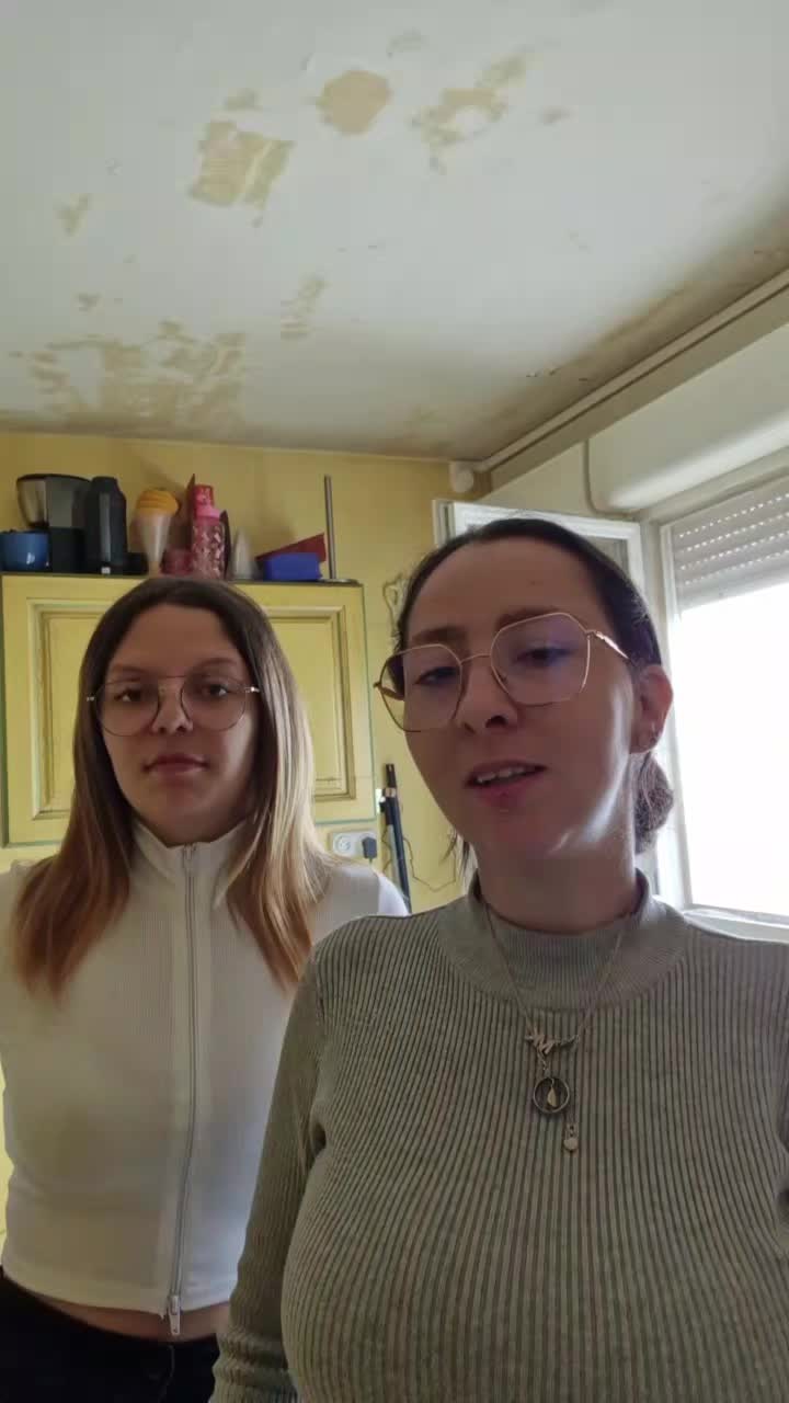 @M&eacute;lanieTiana🦋