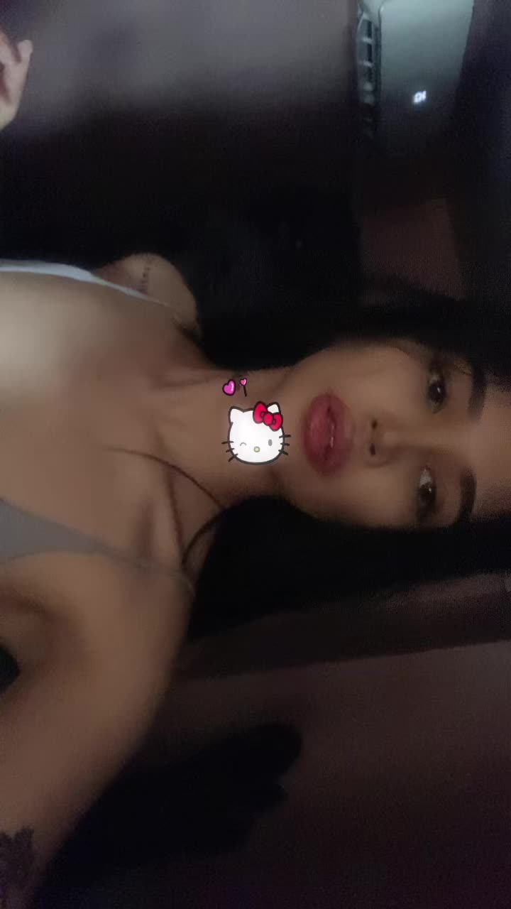 @🐰