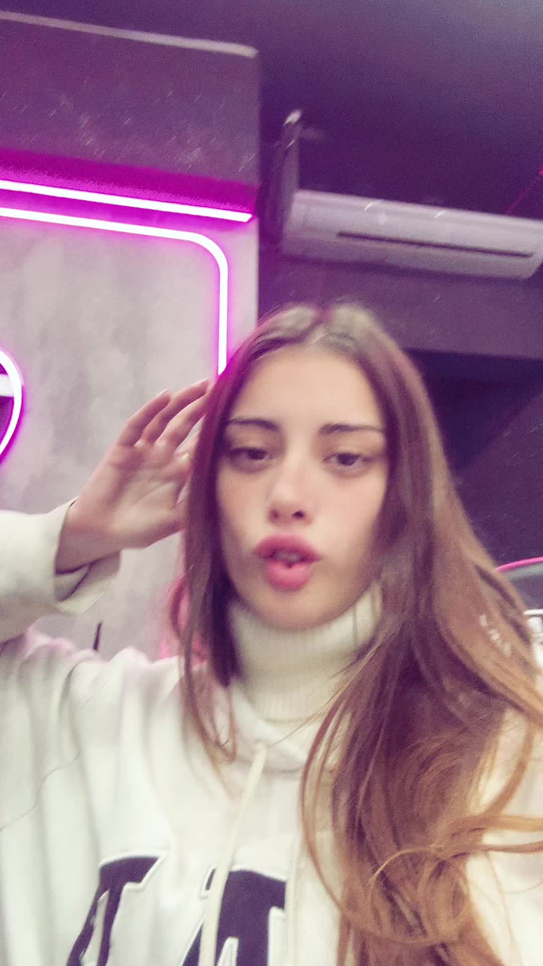 @Cande Palacio🍒