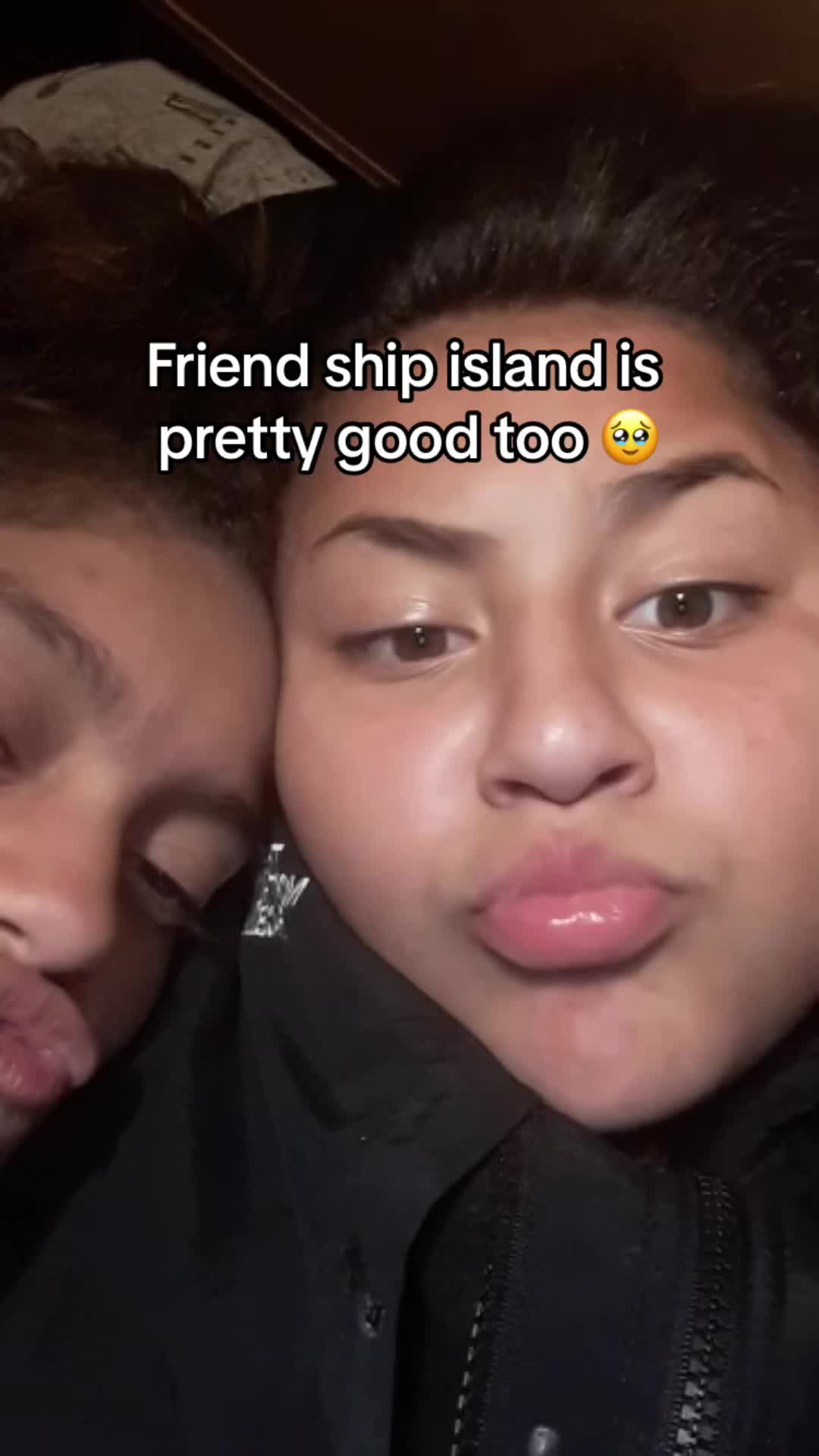 @Kiaraliz💋