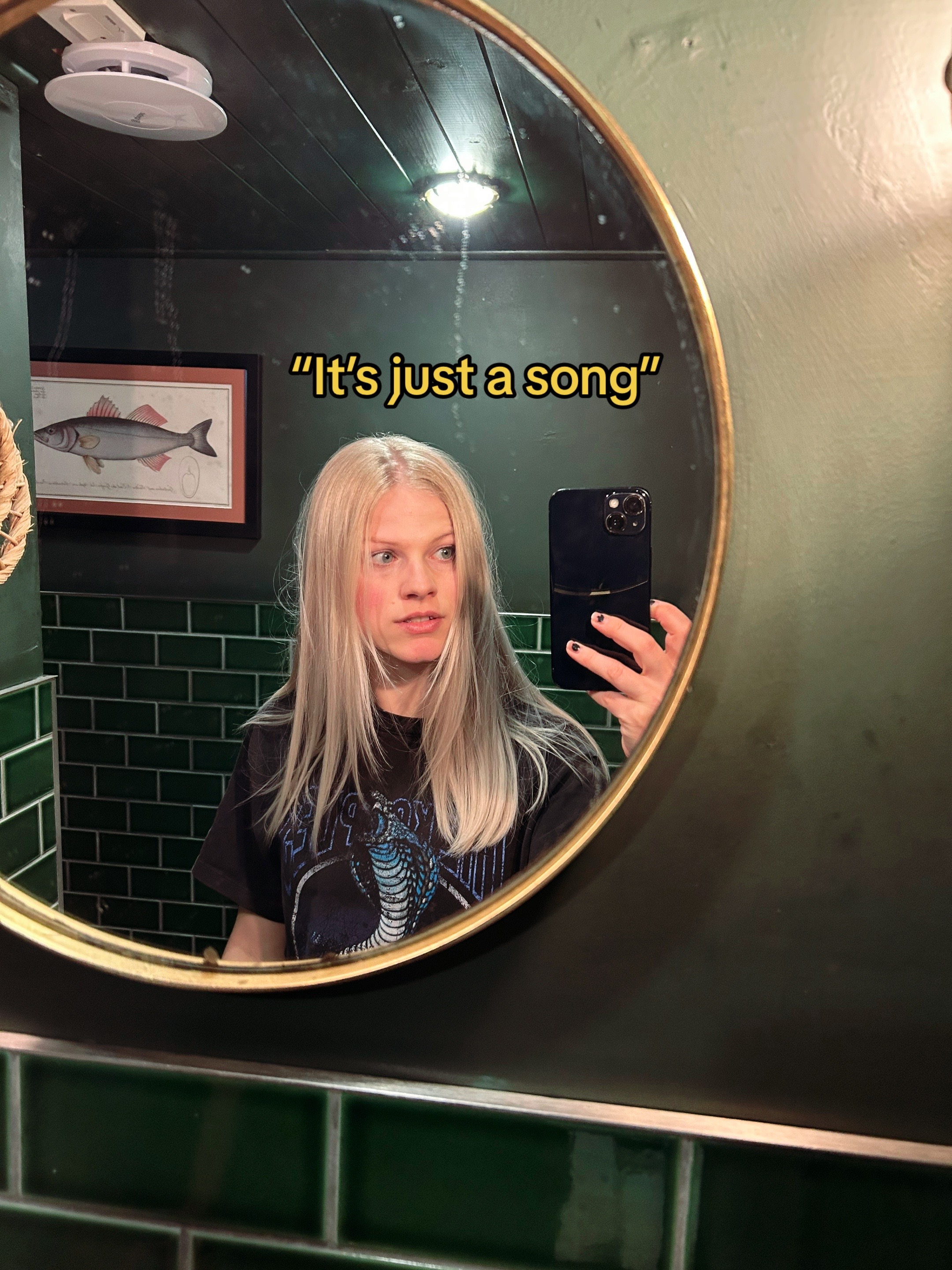 @izzysomusic