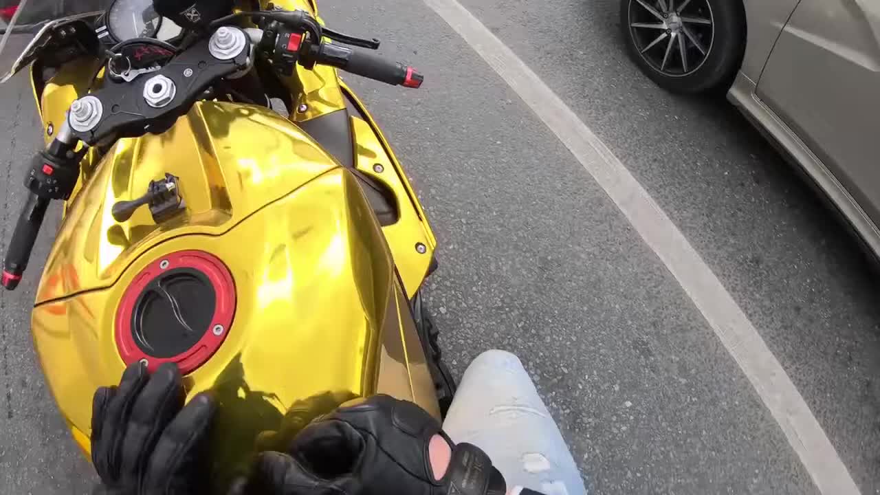 @_qwizzzzz_