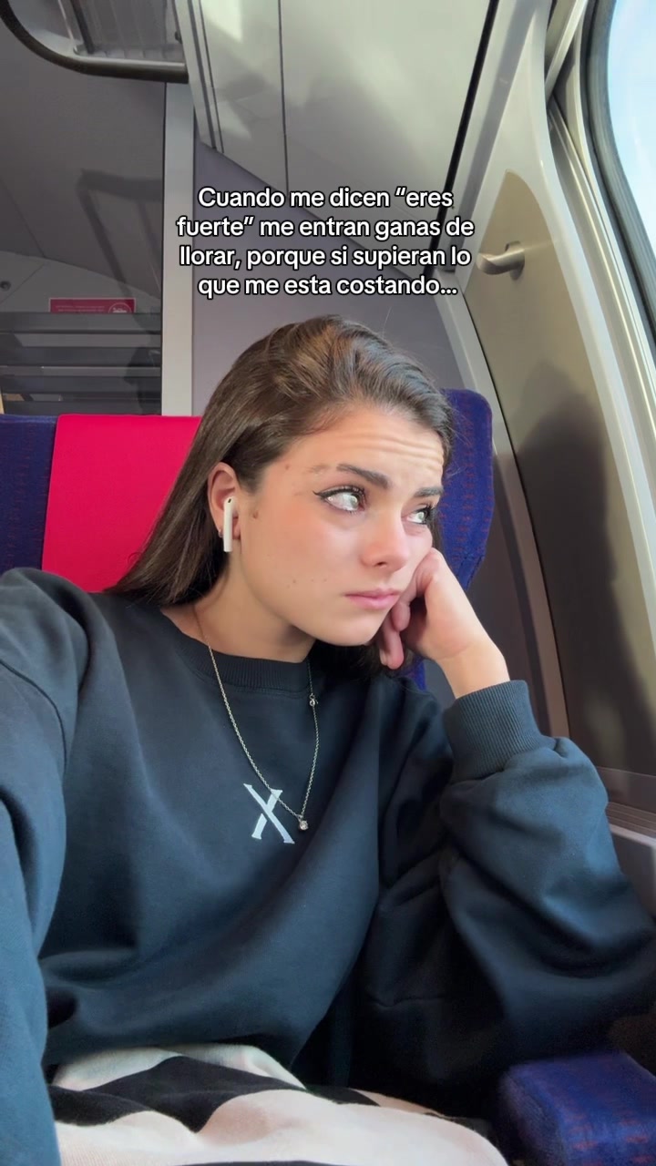@LUCIA DE LA PUERTA