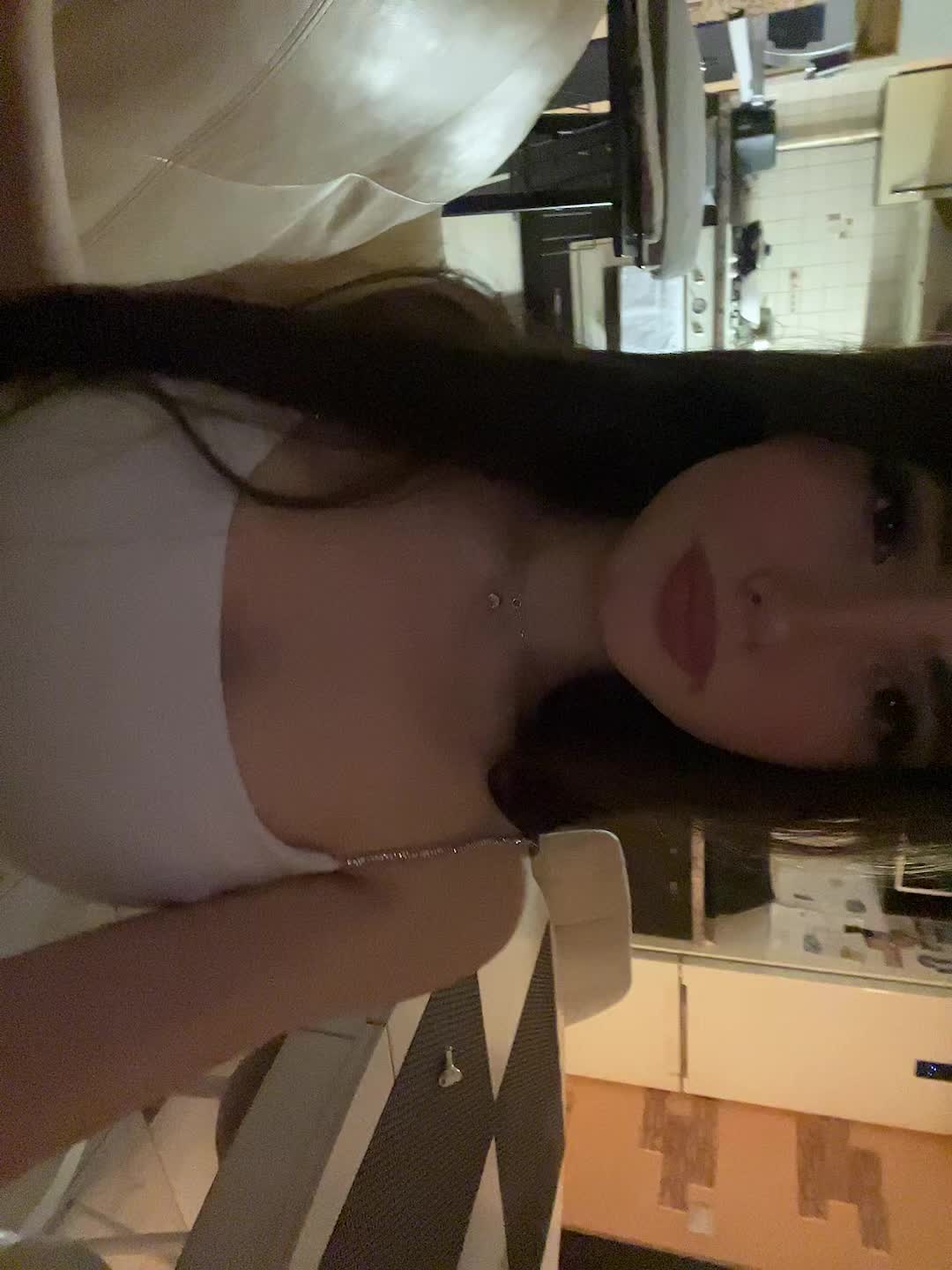 @yoshka