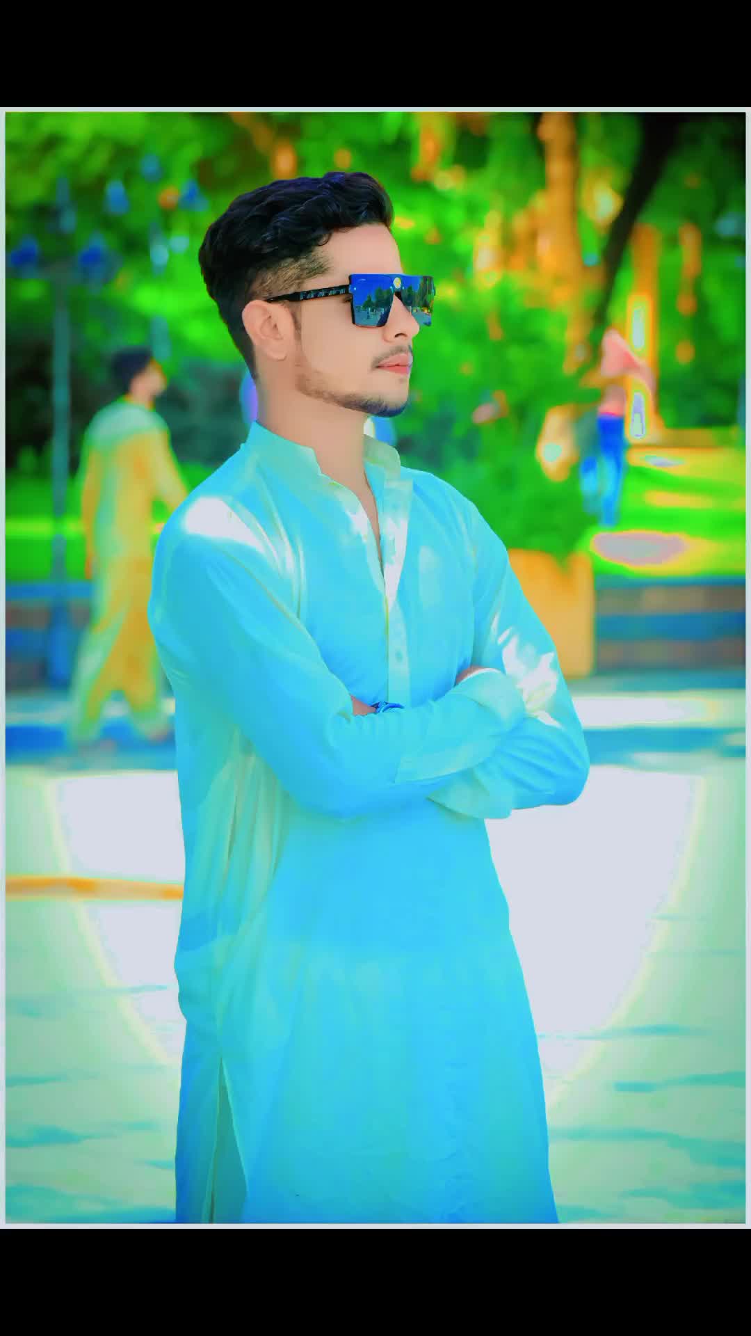 @bawaf duniya 😭