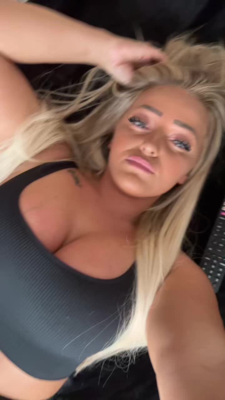 @Victoriaberry15