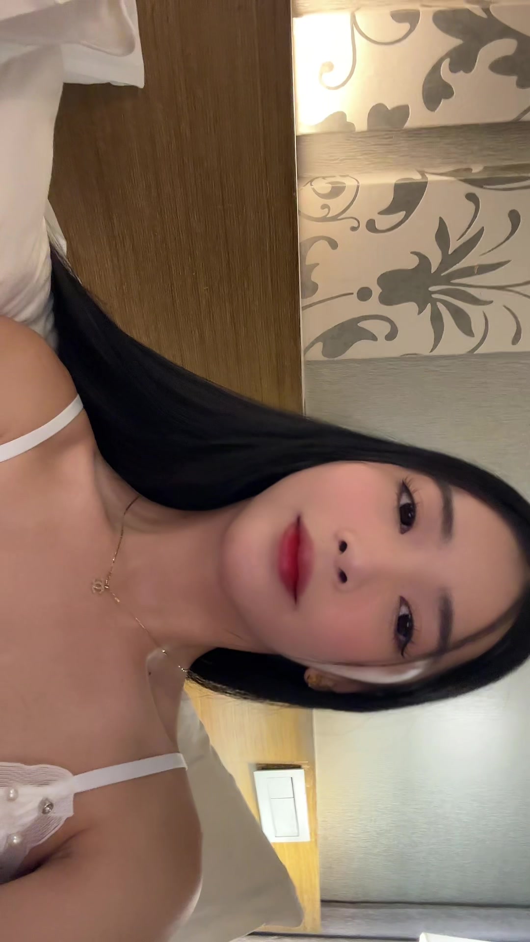 @shy