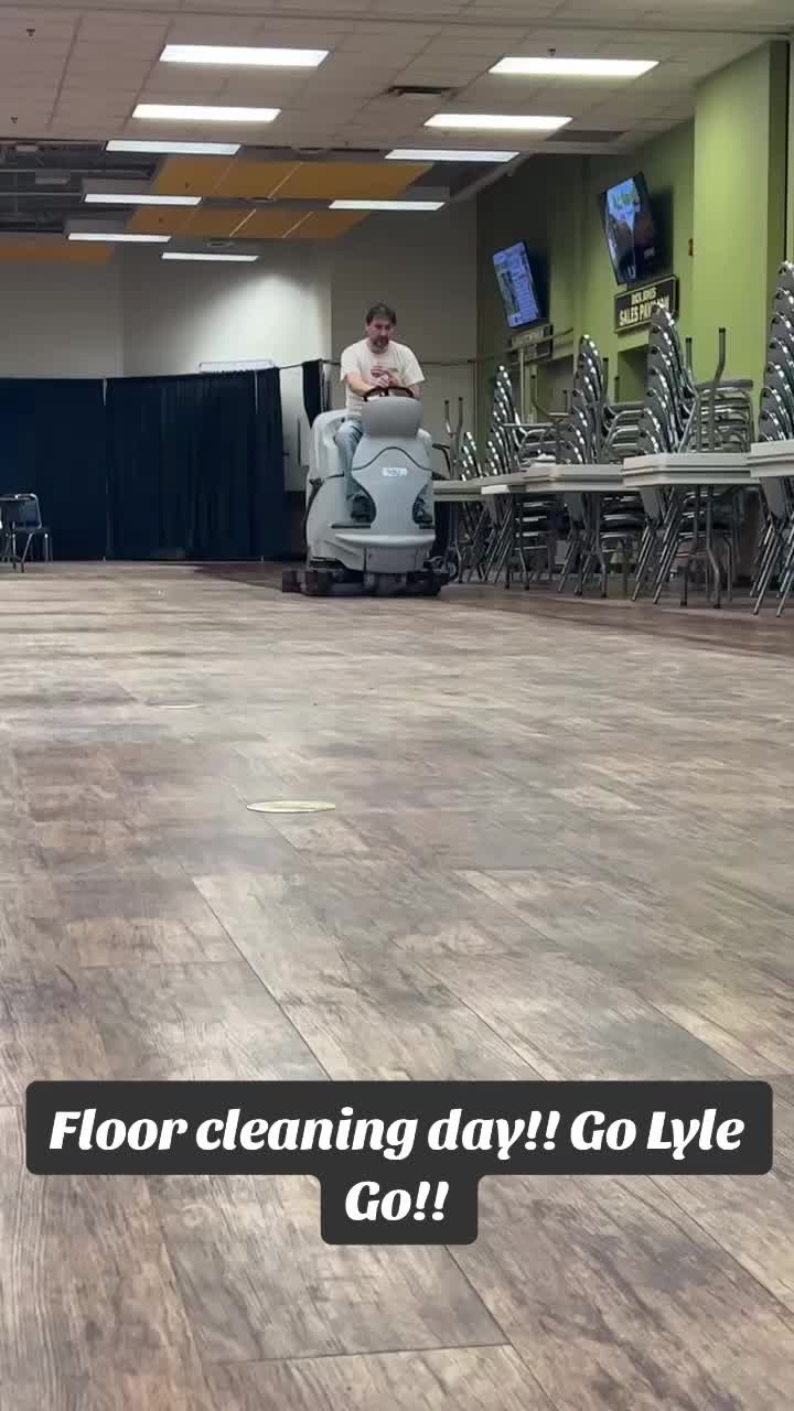 @lloydex